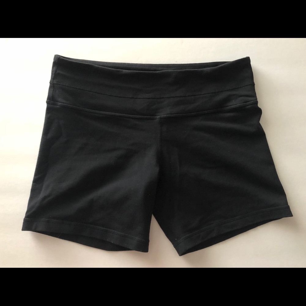 Lululemon Boogie Shorts Size 6